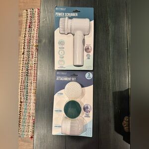 White Bytech Power Scrubber with detachable brush head & 3-piece attachment set